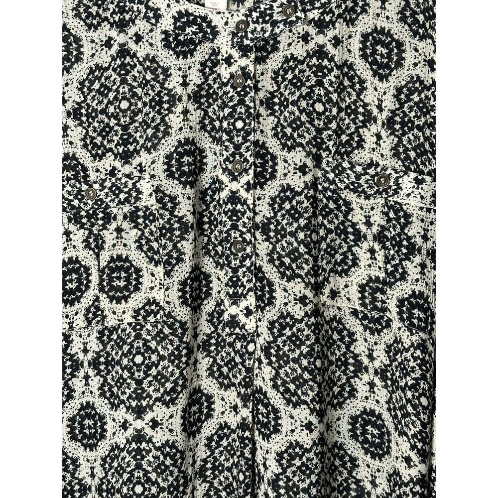 Sun & Shadow Women’s Beige Black Print Long Sleeve Top Hi-Lo Boho Size Large - Picture 3 of 4